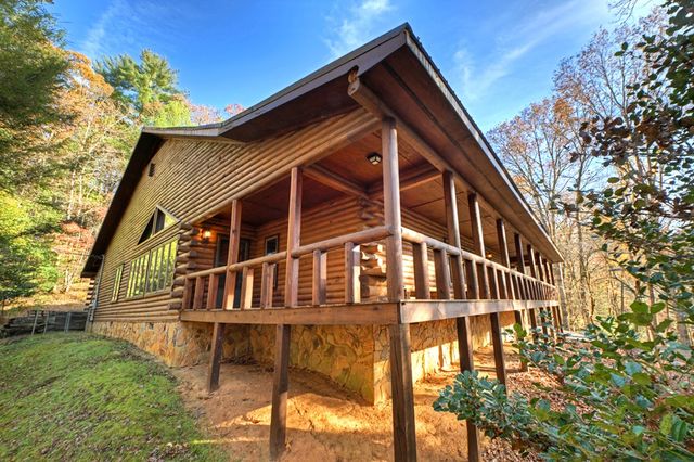 200 Lookiba Lane, Ellijay, GA 30540