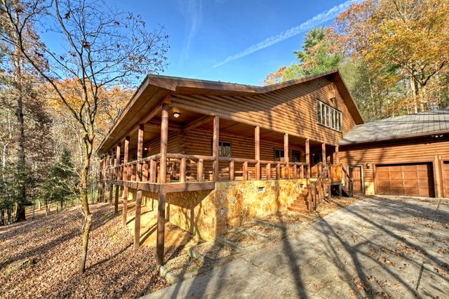200 Lookiba Lane, Ellijay, GA 30540