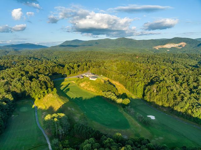 200 Lookiba Lane, Ellijay, GA 30540