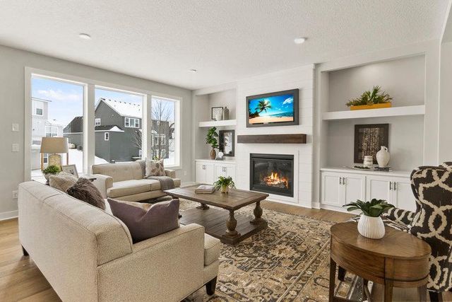 6255 134th Street N, Hugo, MN 55038