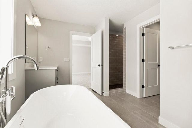 6255 134th Street N, Hugo, MN 55038