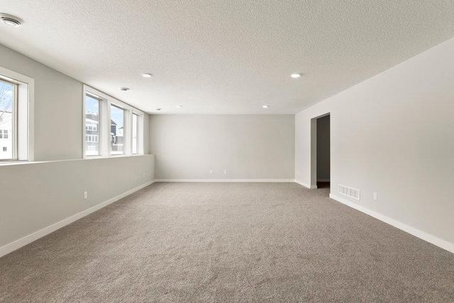 6255 134th Street N, Hugo, MN 55038