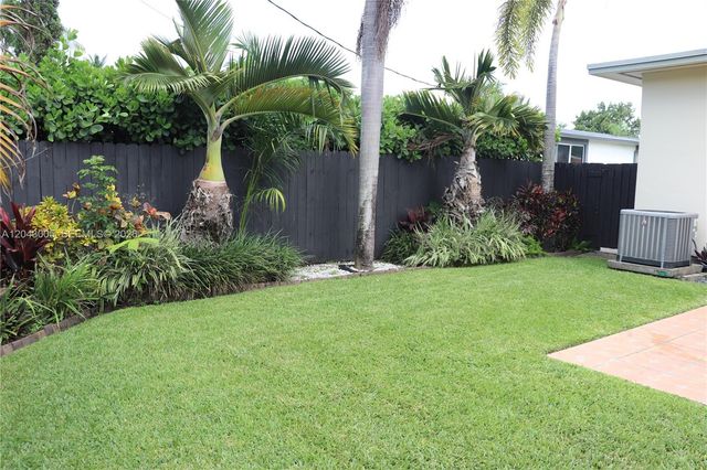 5931 SW 46th St, Miami, FL 33155