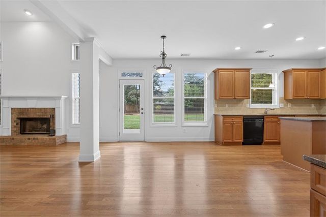 6121 Stillwater Trail, Flowery Branch, GA 30542