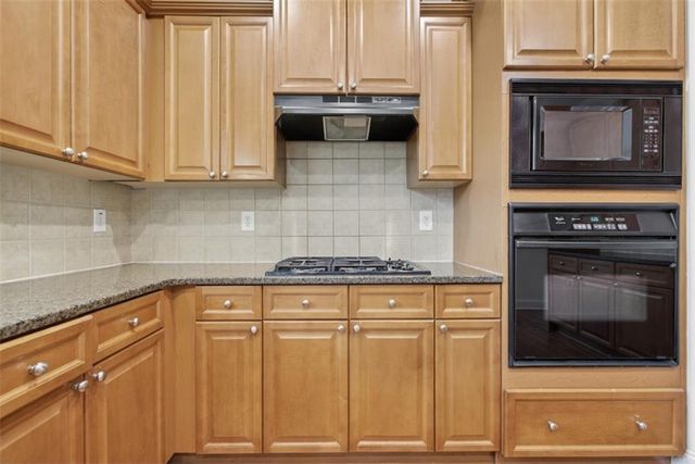 6121 Stillwater Trail, Flowery Branch, GA 30542