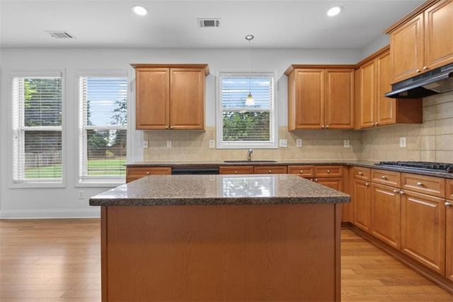 6121 Stillwater Trail, Flowery Branch, GA 30542
