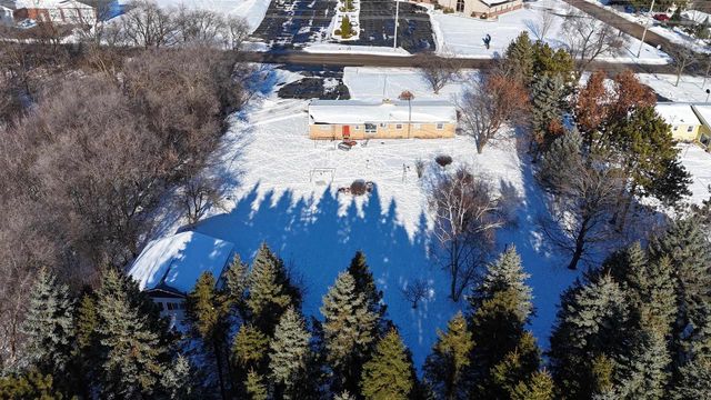 E9481 W BECKERT ROAD, New London, WI 54961