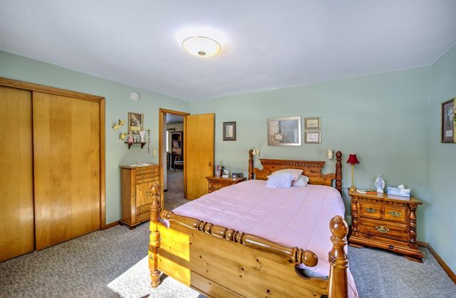 E9481 W BECKERT ROAD, New London, WI 54961