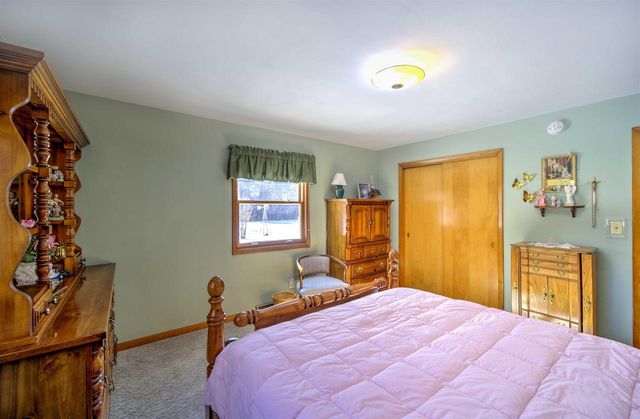 E9481 W BECKERT ROAD, New London, WI 54961