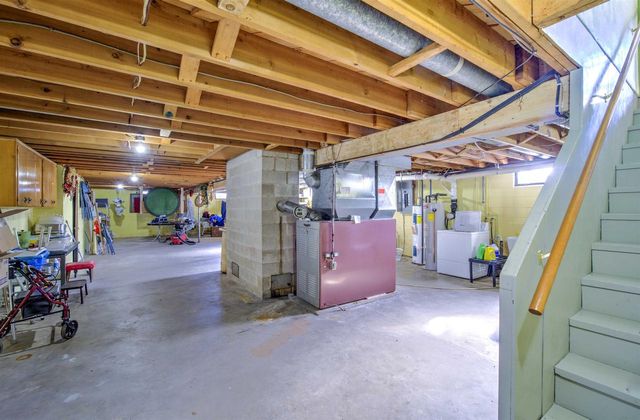 E9481 W BECKERT ROAD, New London, WI 54961