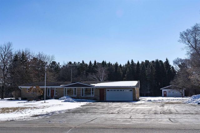 E9481 W BECKERT ROAD, New London, WI 54961