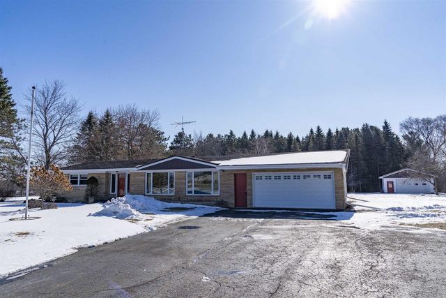 E9481 W BECKERT ROAD, New London, WI 54961