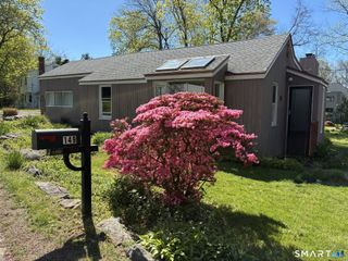 149 Old Sachems Head Road, Guilford, CT 06437