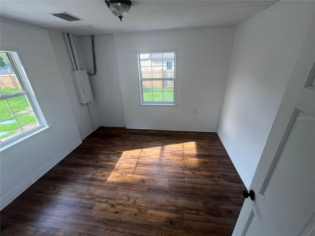 18127 US HIGHWAY 41, Spring Hill, FL 34610