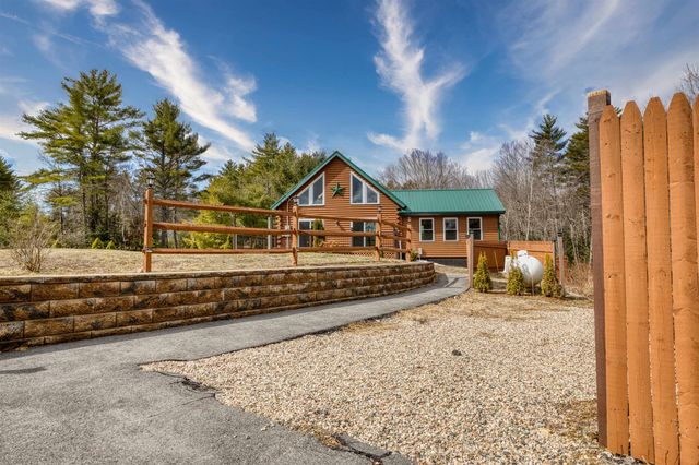 415 Gold Coast Drive, Wakefield, NH 03830