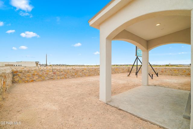 14445 Leyland Parkway, Horizon City, TX 79928