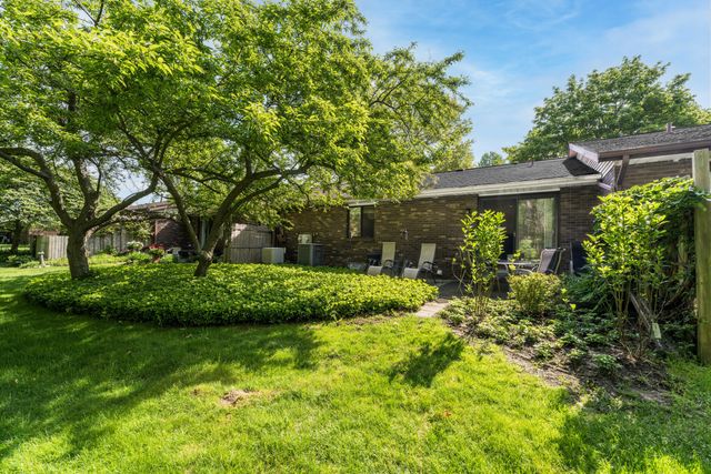 494 Amity Street, Douglas Vllg, MI 49406