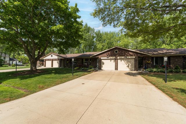 494 Amity Street, Douglas Vllg, MI 49406