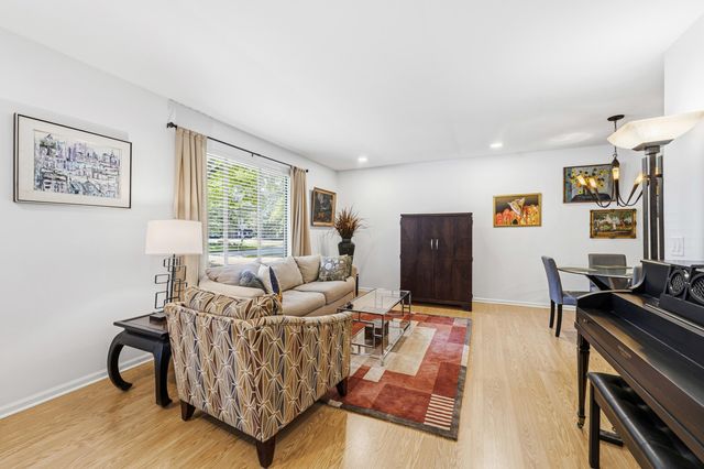 494 Amity Street, Douglas Vllg, MI 49406
