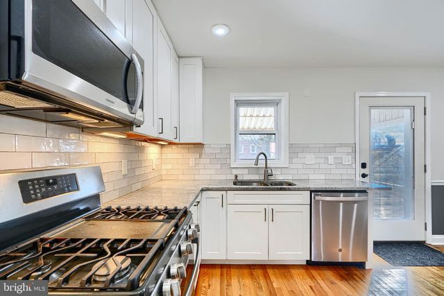 1431 MEDFIELD AVE, Baltimore, MD 21211