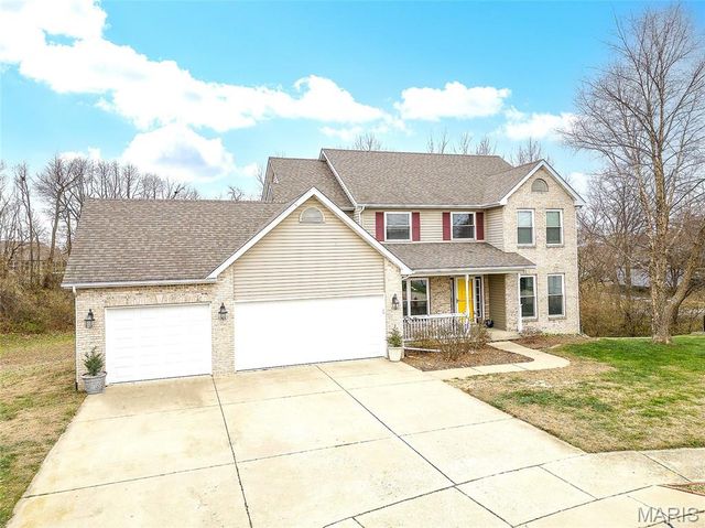 17 AUGUSTA Court, Maryville, IL 62062