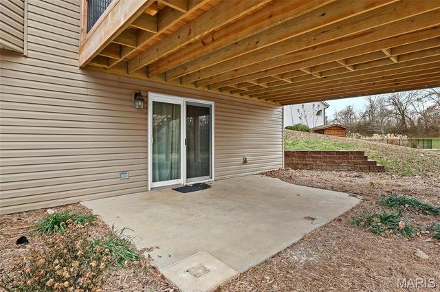 17 AUGUSTA Court, Maryville, IL 62062