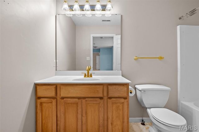 17 AUGUSTA Court, Maryville, IL 62062