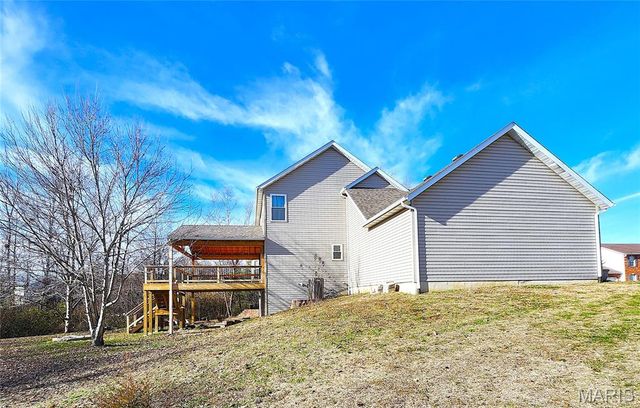 17 AUGUSTA Court, Maryville, IL 62062