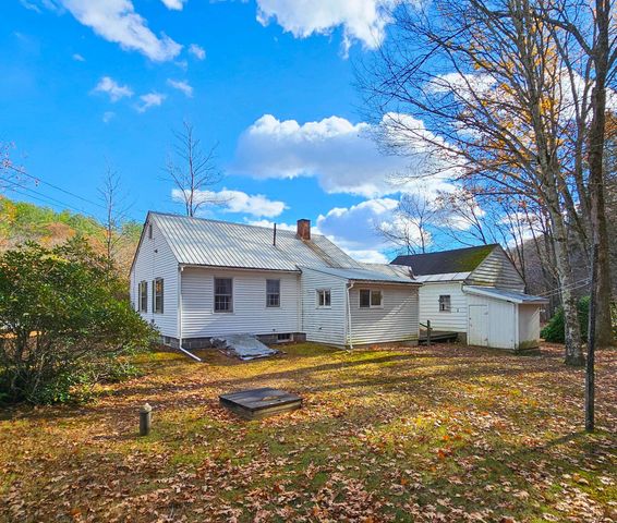 1555 W River Road, Dummerston, VT 05301