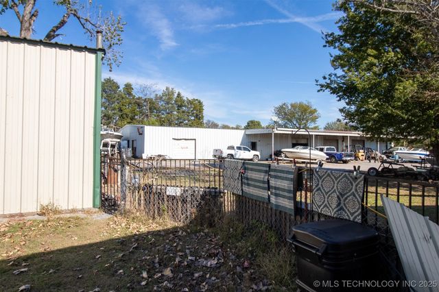 106 N Leo Lane E, Fort Gibson, OK 74434