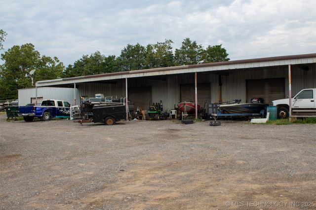 106 N Leo Lane E, Fort Gibson, OK 74434