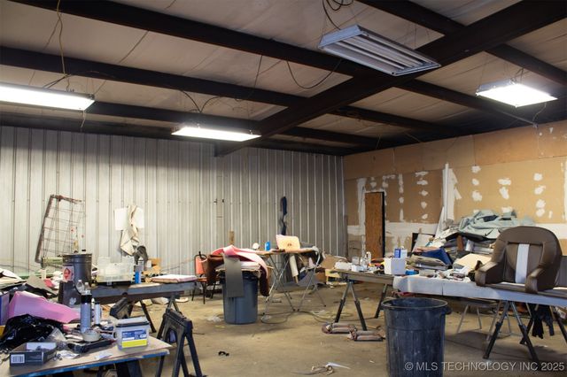 106 N Leo Lane E, Fort Gibson, OK 74434