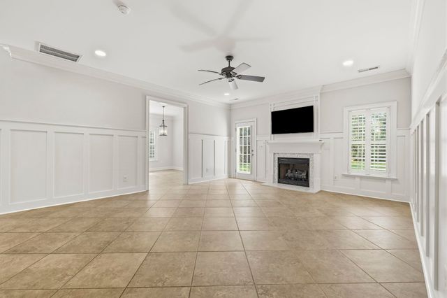 552 Walcott Dr., Myrtle Beach, SC 29579