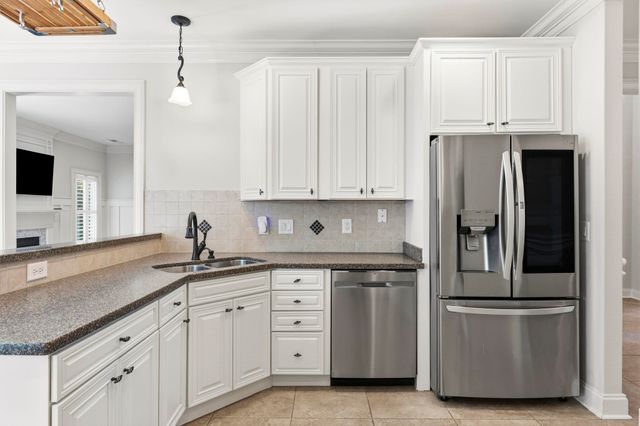 552 Walcott Dr., Myrtle Beach, SC 29579