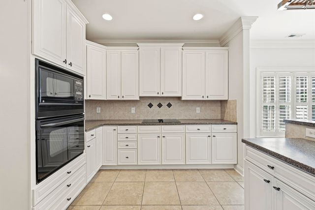 552 Walcott Dr., Myrtle Beach, SC 29579