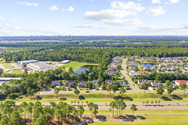 552 Walcott Dr., Myrtle Beach, SC 29579