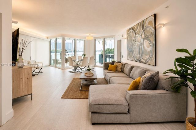 3370 Hidden Bay Drive 213, Aventura, FL 33180