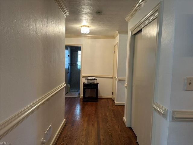 5908 Whitney BLVD, Norfolk, VA 23502