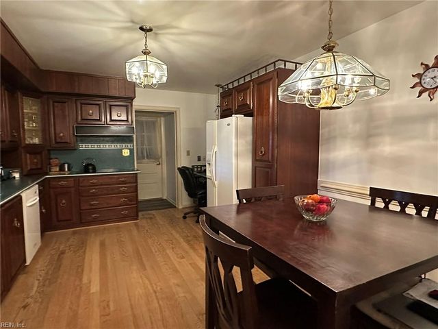 5908 Whitney BLVD, Norfolk, VA 23502