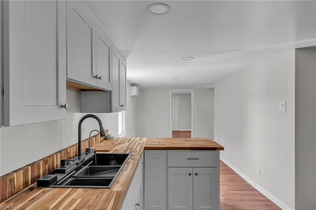 320 Mary ST, Hampton, VA 23664