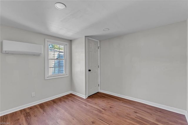 320 Mary ST, Hampton, VA 23664