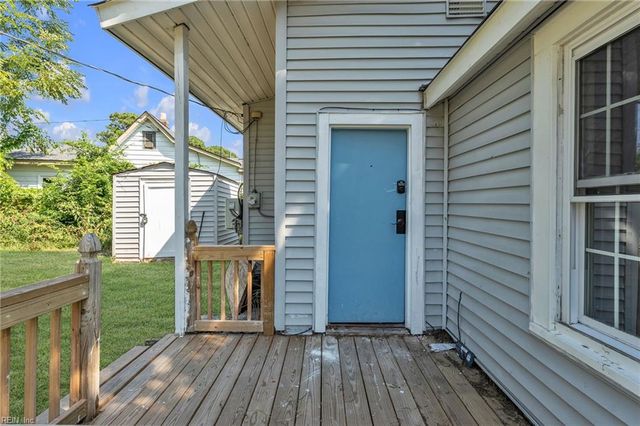 320 Mary ST, Hampton, VA 23664