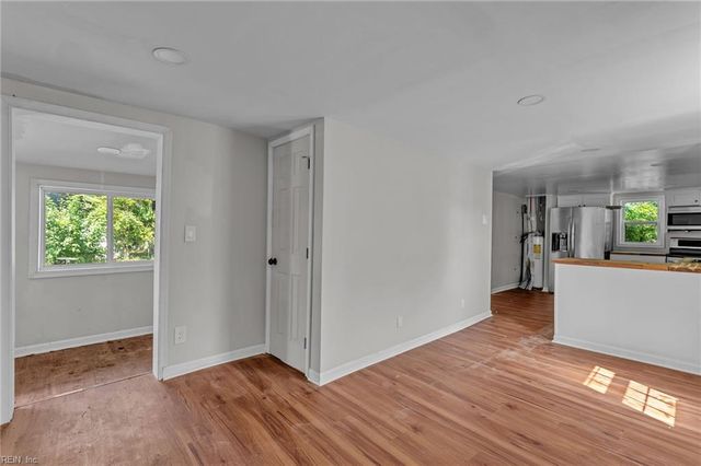 320 Mary ST, Hampton, VA 23664