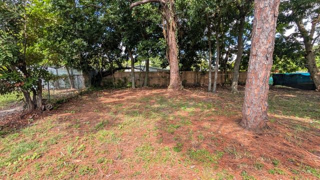 1553 NW 15TH Terrace, Fort Lauderdale, FL 33311