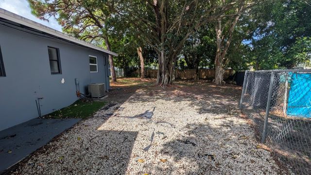 1553 NW 15TH Terrace, Fort Lauderdale, FL 33311