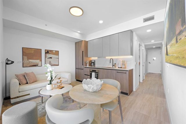 580 72nd St 1603, Miami Beach, FL 33141