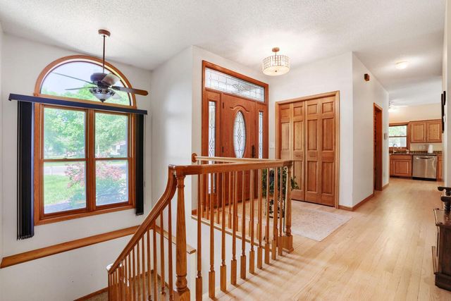 10227 Hanson Boulevard NW, Coon Rapids, MN 55433