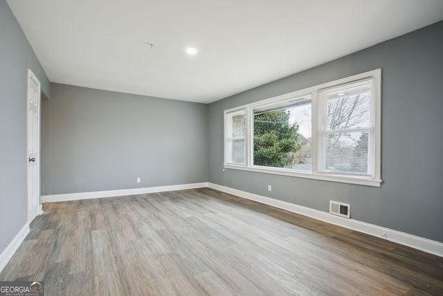 1402 Shadowbrook Drive, Marietta, GA 30062