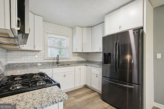 1402 Shadowbrook Drive, Marietta, GA 30062