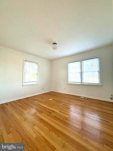 11227 TIDEWATER TRL, Fredericksburg, VA 22408